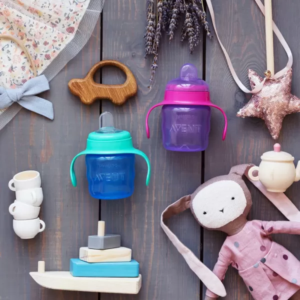 Philips AVENT Hrneček pro první doušky Classic 200 ml s držadly +dárek PETITE&MARS Miska 6m+